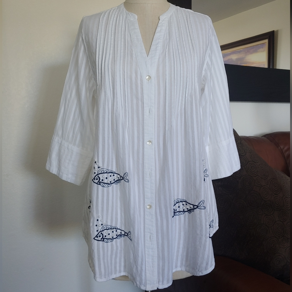 Soft Surroundings Embroidered Fish Pearl Button down Tunic